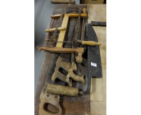 7 Carpenters Tools incl. 6 saws & 1 metal plane