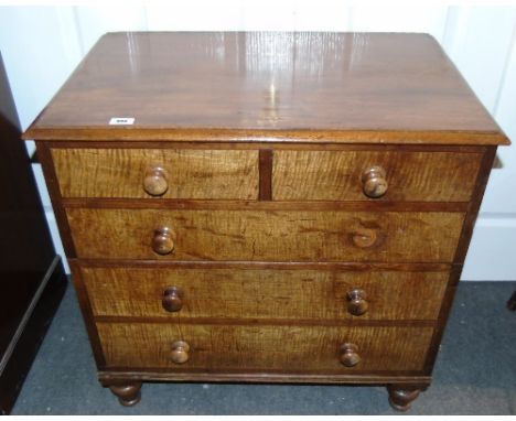 A Georgian Mahogany Rise and Fall Commode Chest. Circa 1800. 
