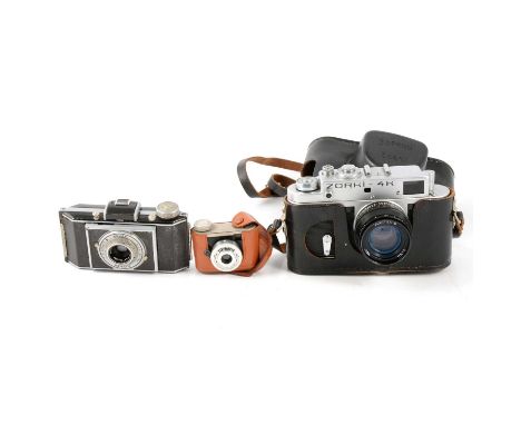 Mixed vintage cameras and accessories, one tray including Zorki-4K with Jupiter-8 lens; Lomo Lubitel 166B twin-lens camera, b