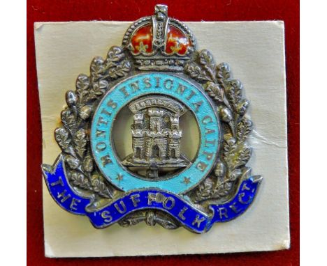 WWI Period The Suffolk Regiment Sweetheart badge, Made of silver with 1911 hallmark on the back. Makers mark S & CS. Blue and