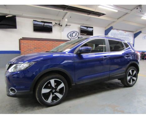 Make &amp; Model: Nissan Qashqai N-Tec + DCIDate of Reg: LC65 ZPGColour: Bluecc: 1461MoT: 22-06-2022Fuel Type: DIESELMileage: