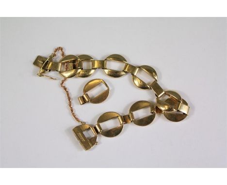 A Vintage 9ct Yellow Gold Curb-Link Bracelet. The bracelet approx 13.4 gms (with spare link).