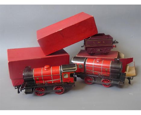 Quantity of Vintage Toys. This lot includes two Meccano Hornby O Gauge Clockwork M1 Locomotives in the original box together 