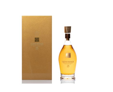 GLENMORANGIE QUARTER CENTURY 25 YEARS OLD | Bottled: 2007 | Stated age: 25 years old | ABV: 43% | Region: Highland | Country: