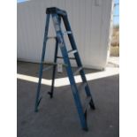6 foot Fiberglass Ladder