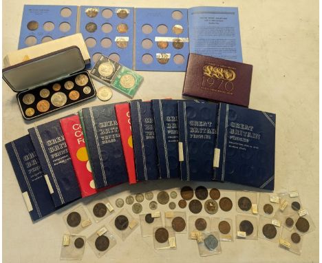 Mixed British coinage to include 'Whitman' coin folders of pennies, half pennies, brass threepence and other together with an