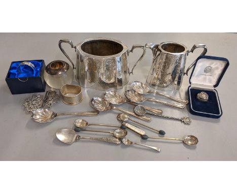 Silver to include two napkin rings, a heart shaped pill box, a buckle, a bladed fruit knife and a silver and glass vesta, alo