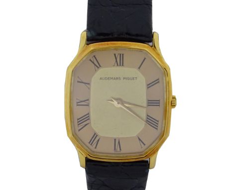 Vintage Audemars Piguet 18 Karat Yellow Gold Watch with Roman Numeral Hour Markers, Manual Movement, 18 Karat Yellow Gold Buc