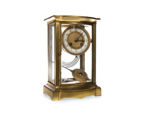 EDWARDIAN ORMULU AND FOUR GLASS MANTEL CLOCK, the gilt dial with white enamel chapter ring with Arabic numerals, with two tra