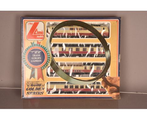 HO Gauge Lima Orient Express Train Set and Golden Series Trans Europe Express Train Pack,  both boxed, 107050Z Orient Express
