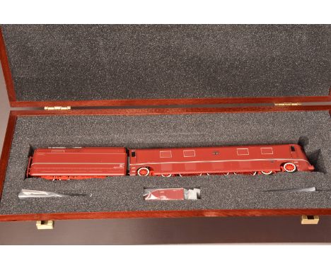 Liliput by Bachmann HO Gauge  German Streamline Steam Locomotive with Tender, limited edition in wooden display case, L 13154