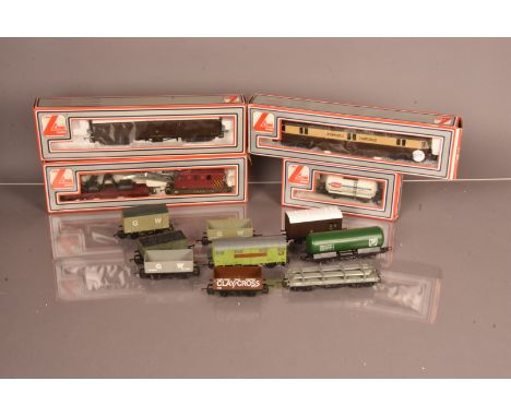 Lima 00 Gauge Railcar Breakdown Crane and various Goods Rolling Stock, 205143 GWR brown and cream Express Parcels Railcar, GW