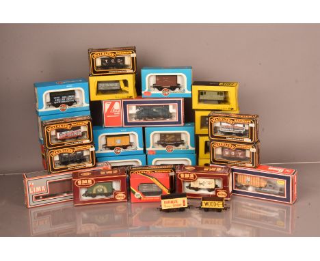 OO Gauge Goods Wagons and Diesel Shunter, mainly boxed, in various liveries from various regions railway company and private 