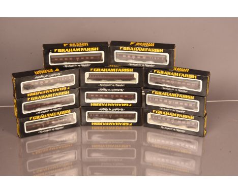Graham Farish N Gauge BR Maroon Coaching Stock, a boxed group, MK1 63ft examples 0681 2nd Corridor (7), 0691 1st Corridor (3)