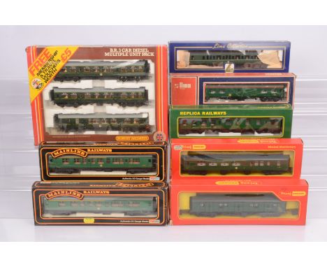 OO Gauge BR Southern DMU and Coaching Stock, all boxed, Hornby Margate R687 Three Car DMU, Lima L204630 Class 121 diesel and 