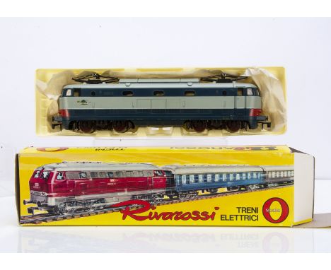 Rivarossi 0 Gauge 7181 FS two tone blue Electric twin pantograph Locomotive, E444 015 Ref 3069, in original box, E, box G-VG,