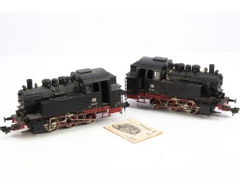 A pair of unboxed Märklin Gauge 1 German (DB) class Br 80 0-6-0 Tank Locomotives, both as DB No. 80 031 in black and red, fai