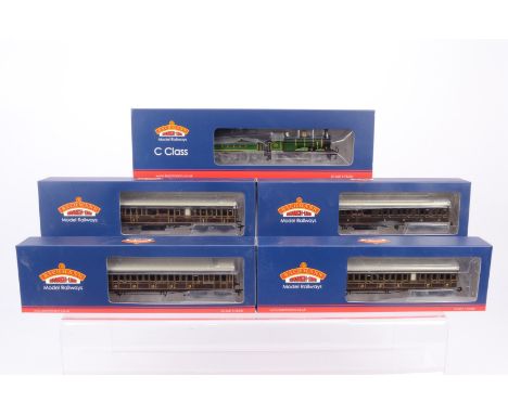 Bachmann OO Gauge SECR Steam Locomotive with Tender and Coaching Stock, a boxed group, 31-460A C Class 583 in green livery an