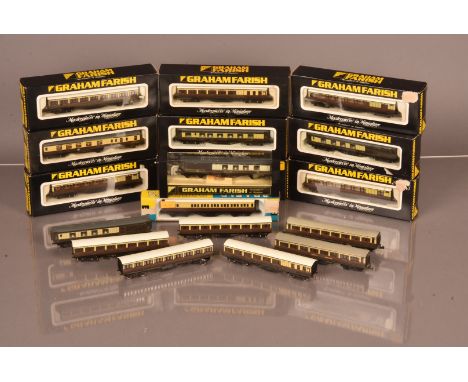 N Gauge Graham Farish GWR and Pullman Coaching Stock, mainly boxed, GWR 57ft examples, 0634 (4), 0614 (2) one unboxed, 0604 (