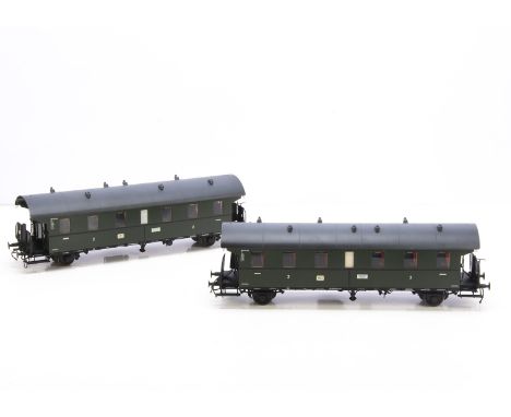 Two Finescale Gauge 1 Deutsche Bundesbahn long-wheelbase 4-wheeled Coaches by J&amp;M Models,  both 17" over buffers and in D