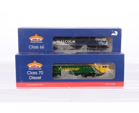 Bachmann OO Gauge Diesel Locomotives, two boxed examples, 31-585 Class 70 70006 in green/yellow freight liner livery and 32-9