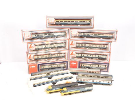 Lima OO Gauge High Speed BR Train and Coaching Stock, all in blue/grey livery, unboxed Class 125 two car high speed train (du