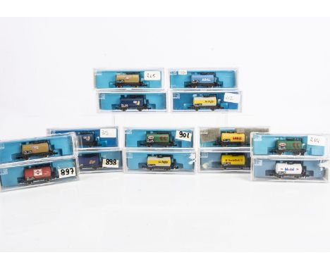Rivarossi Atlas N Gauge Continental Tank Wagons, a cased group in various liveries, Mobil, Q8, Texaco, Gulf, Agip, Shell, ARA