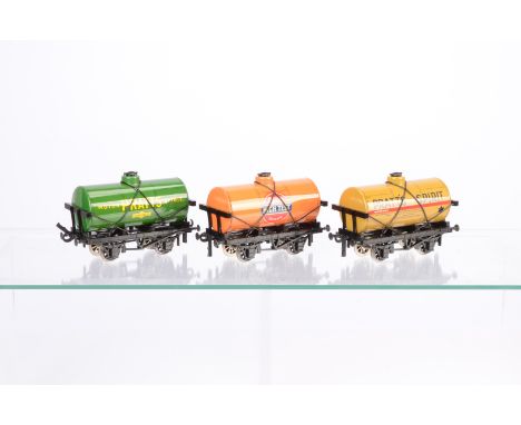 ACE Trains 0 Gauge Tanker Set 3, comprising three Pratts green, orange and mustard Tank wagons, in original box, E, appear un