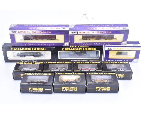 Graham Farish by Bachmann and Dapol N Gauge Diesel Shunter and Goods Wagons, a boxed or cased with card sleeves collection, F