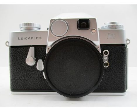 A LEITZ LEICAFLEX CAMERA, body only, No.1082471 