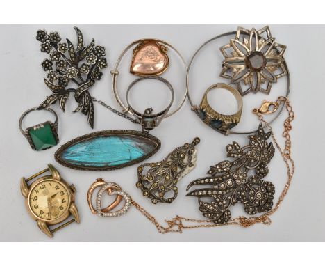 A BAG OF ASSORTED JEWELLERY, to include a silver open work brooch, set with a central smoky quartz, fitted with a brooch pin 