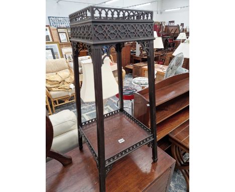 A chippendale style edwardian Urn stand.