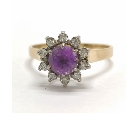 9ct hallmarked gold amethyst &amp; diamond (10) set cluster ring - size R½ &amp; 2.5g total weight