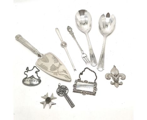 Qty of plated items inc Claret and Brandy decanter labels &amp; Exquisite cross pendant (7cm drop) etc 