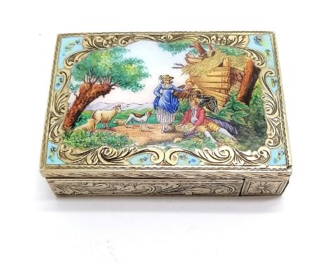 800 silver gilt &amp; enamel combination lipstick / powder box with internal mirror with enamel pastoral scene to lid - 8cm x