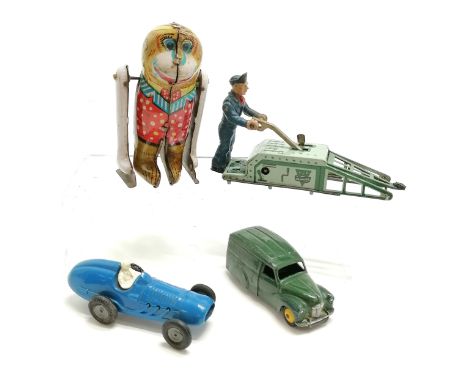 Dinky Austin car, Tri-ang racing car, tin plate mechanical monkey &amp; tin plate repair man (a/f) 