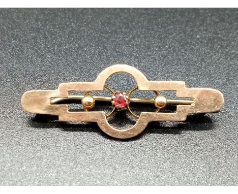 Vintage 9ct Yellow Gold Ruby BROOCH.   1.3g    3.4cm long 