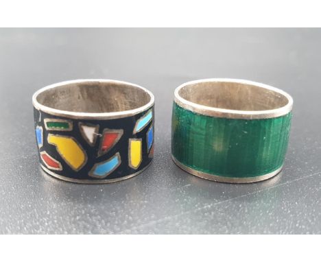 2 silver and enamel band rings - size L/M. Weighs 8.2g. 