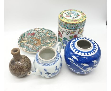 Selection of 4 Chinese Porcelain to include a tea caddy with lid &amp; cover, blue ginger jar, blue &amp; white teapot. 