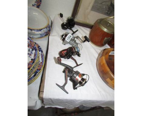 4 vintage fishing reels
