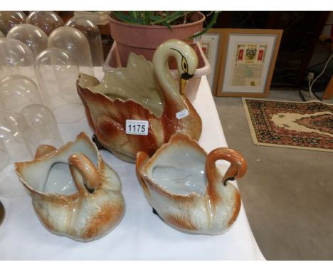 3 ceramic swan planters