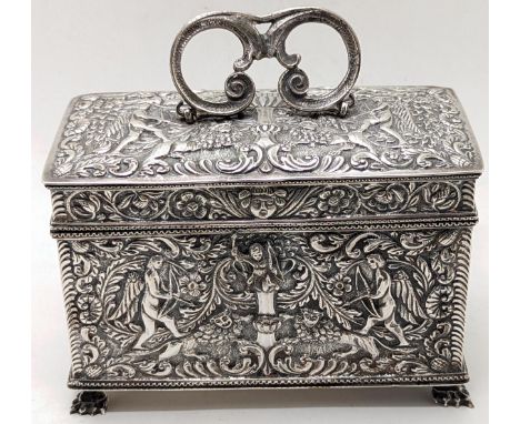 A Continental silver caddy box with repousse embossed decor of cherubs, 365g,  H.9cm L.13cm D.7cm