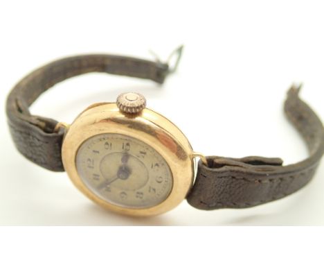 Ladies 18ct gold wristwatch on a leather strap  CONDITION REPORT: This item is NOT working. 