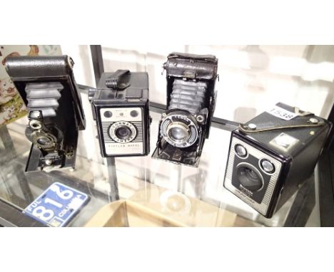 Mixed cameras to include Conway Popular and Brownie model D folding camera
