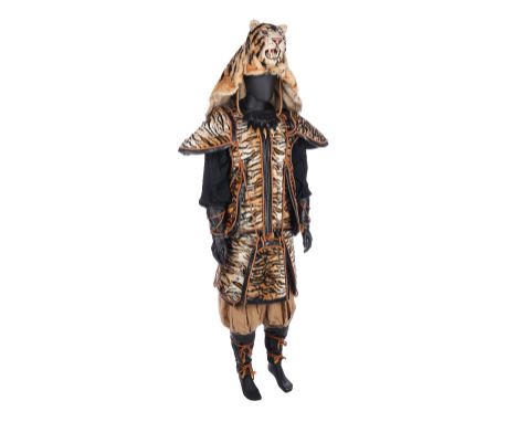 47 RONIN (2013) - Tiger Samurai Warrior CostumeA tiger samurai warrior costume from Carl Rinsch's fantasy action film 47 Roni