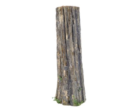 STAR WARS: RETURN OF THE JEDI (1983) - Endor Tree Trunk Model MiniatureA model miniature Endor tree trunk from Richard Marqua