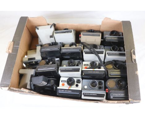 Large collection of Polaroid cameras to include button, 1500 and other box-style examples
