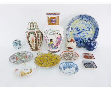 Assorted Oriental ceramics to include large platter, small ginger jars, large vase, lidded vase, a JJ Vaillant butterfly lamp