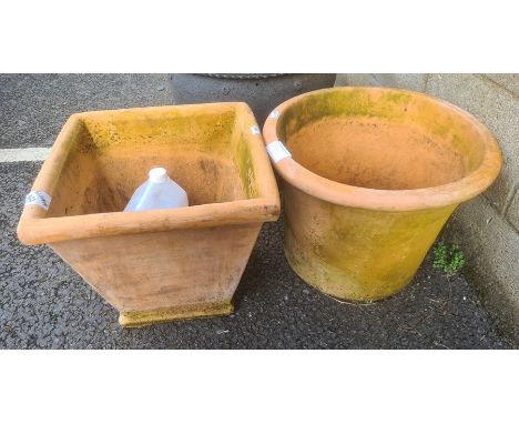 Two large ceramic planters, one round flared, 50cm diameter and the other square (2)&nbsp;
