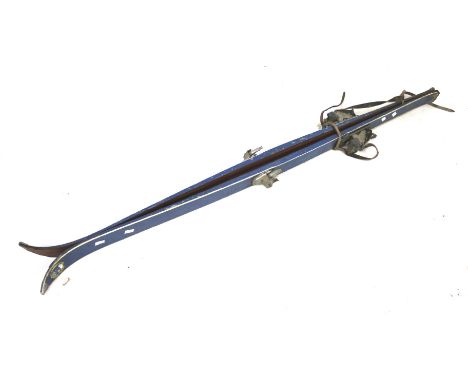 A pair of vintage wooden skis. Painted blue, L150cm